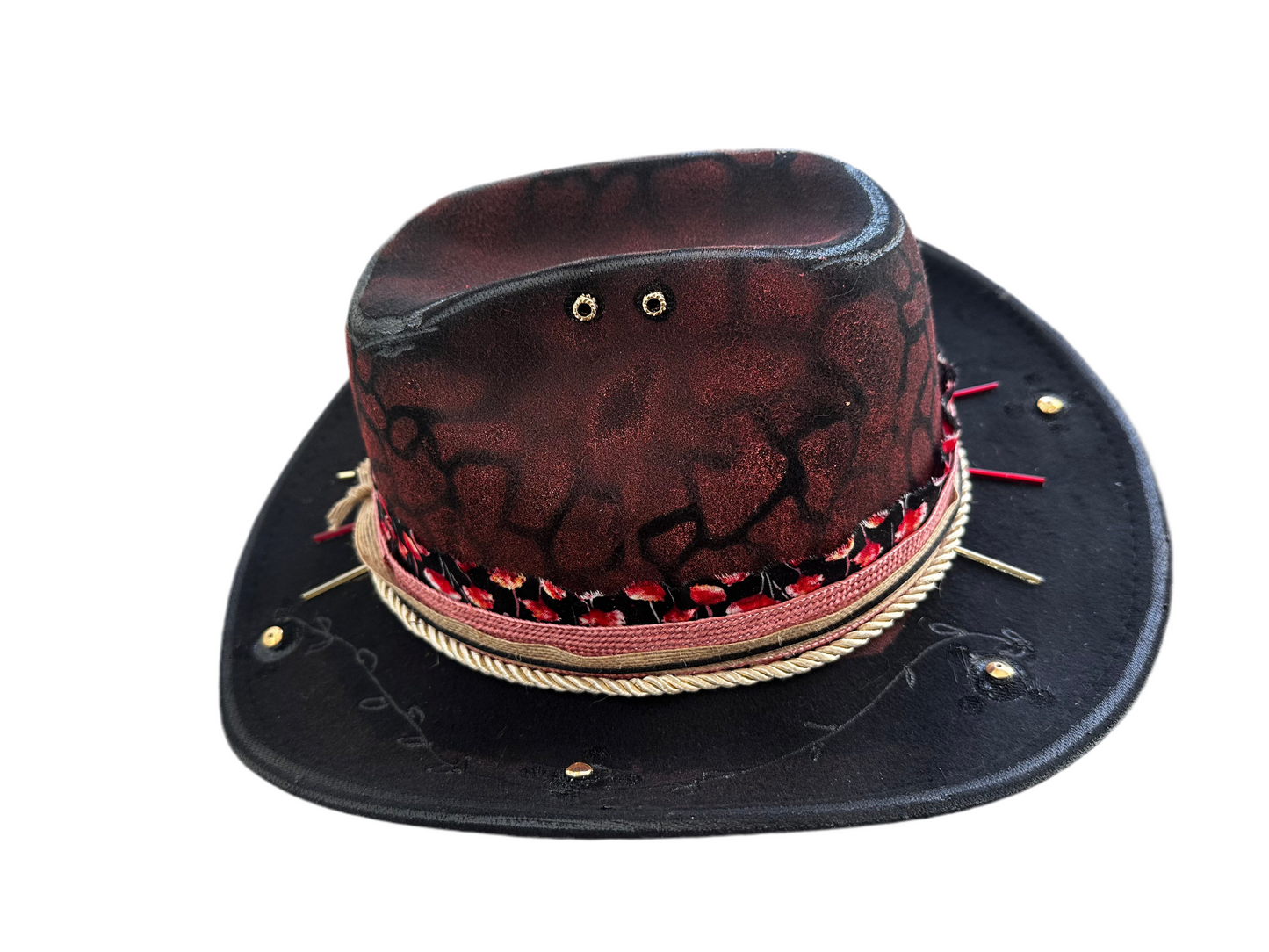 Daisy DukeCowboy hat