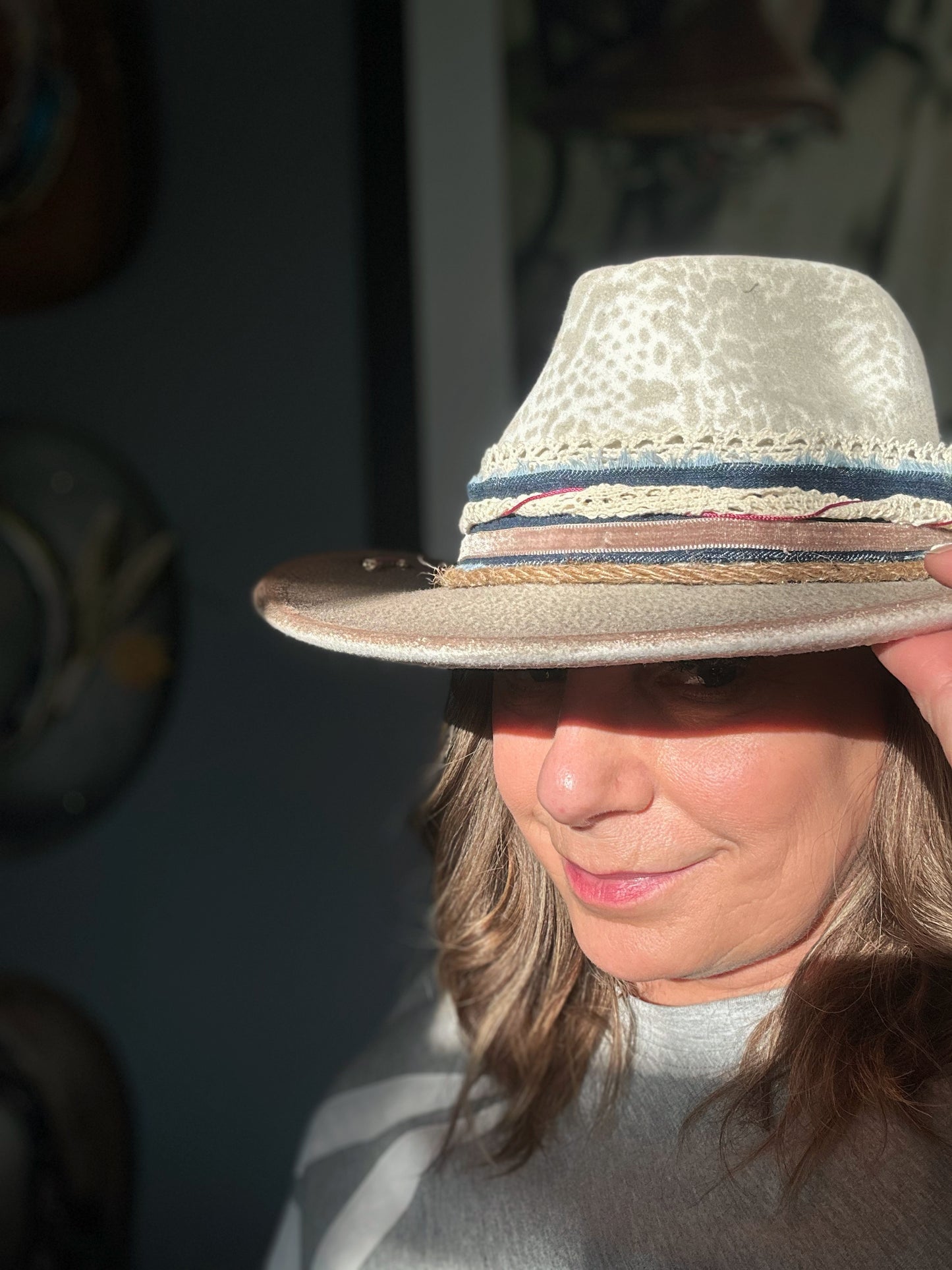 What would Dolly do Lid