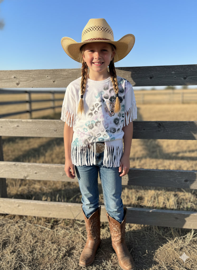Down on the farm T-shirt and trucker hat.